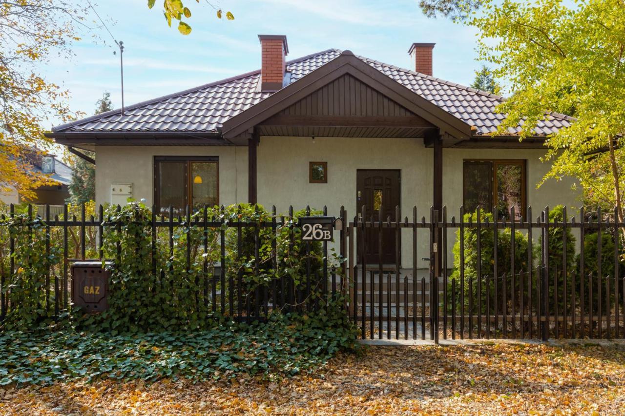 Holiday House Cinema Experience Warsaw Michalowice By Renters Vila Exterior foto